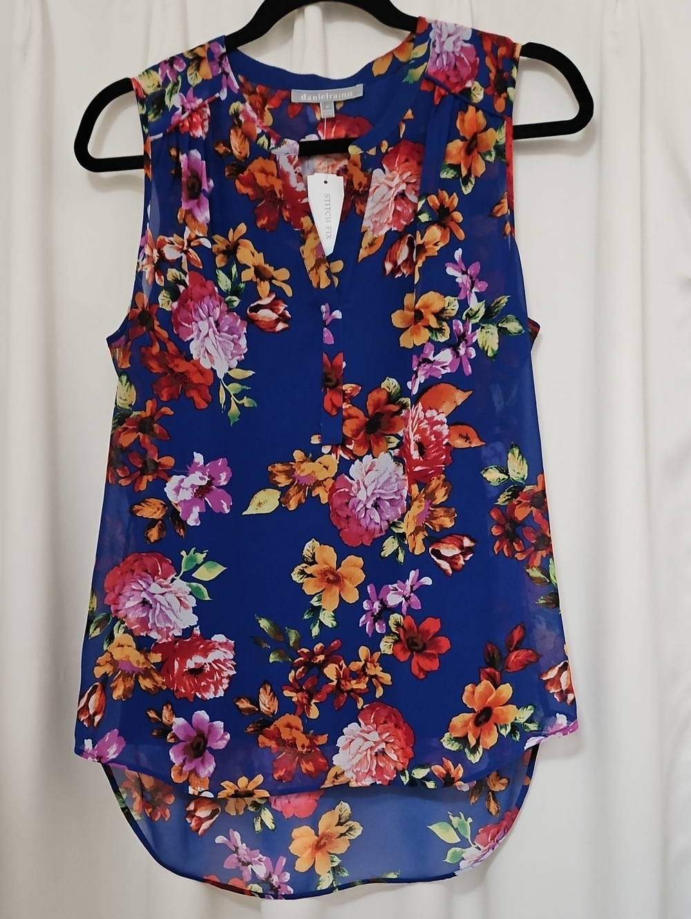 Daniel Rainn Royal Blue Floral Sleeveless V-Neck Camisole